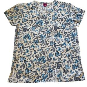 365 Work & Wear Women's Heart Print Nurse Scrubs Uniform Top Size XS